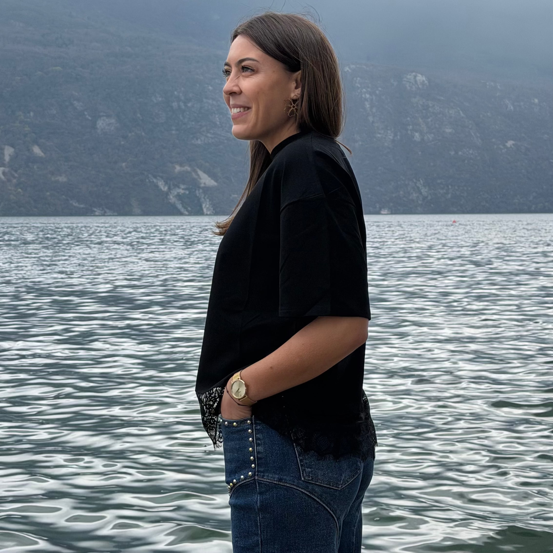 T-SHIRT AMBRE - NOIR