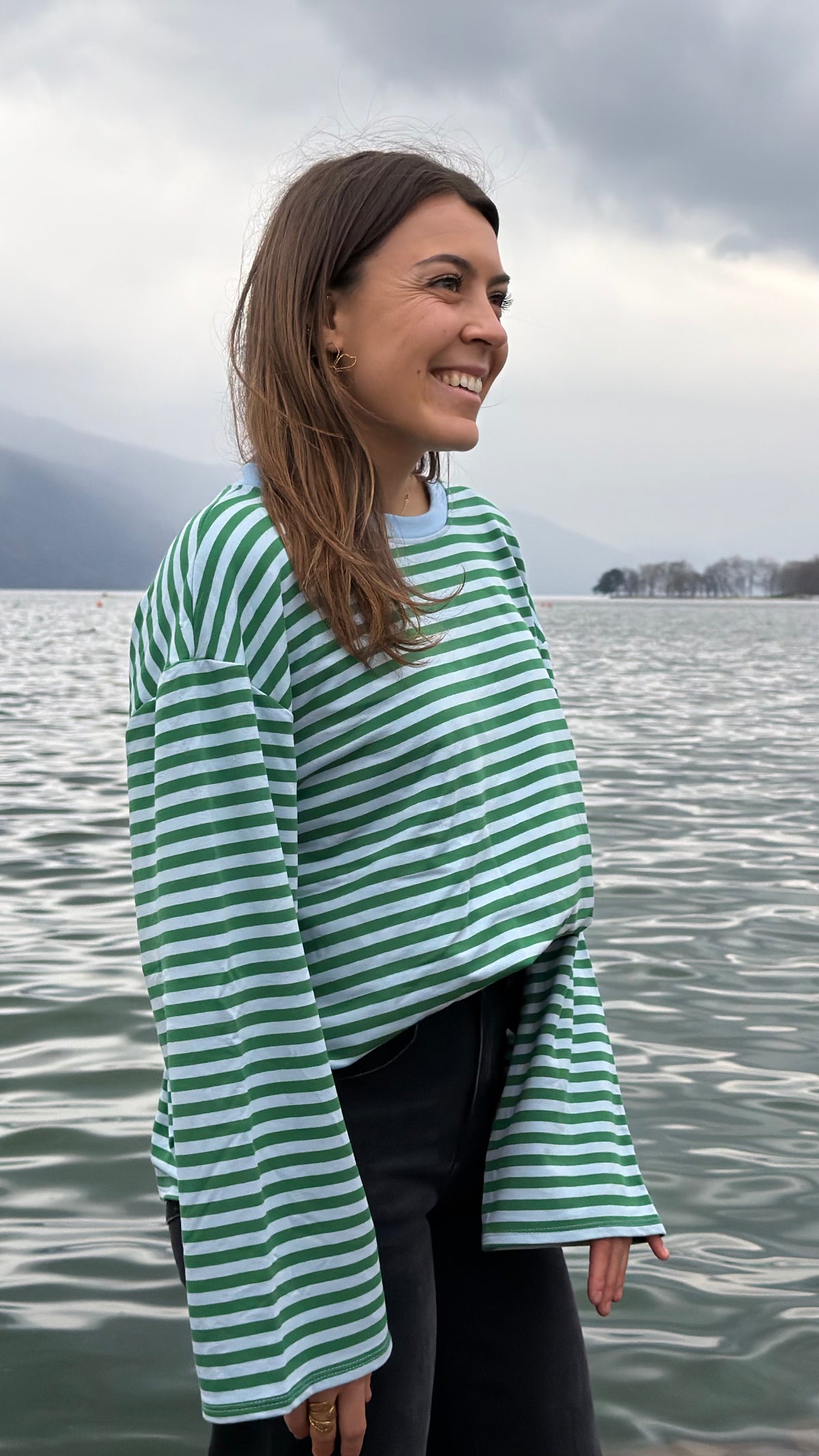 T-SHIRT MARINE - VERT & BLEU